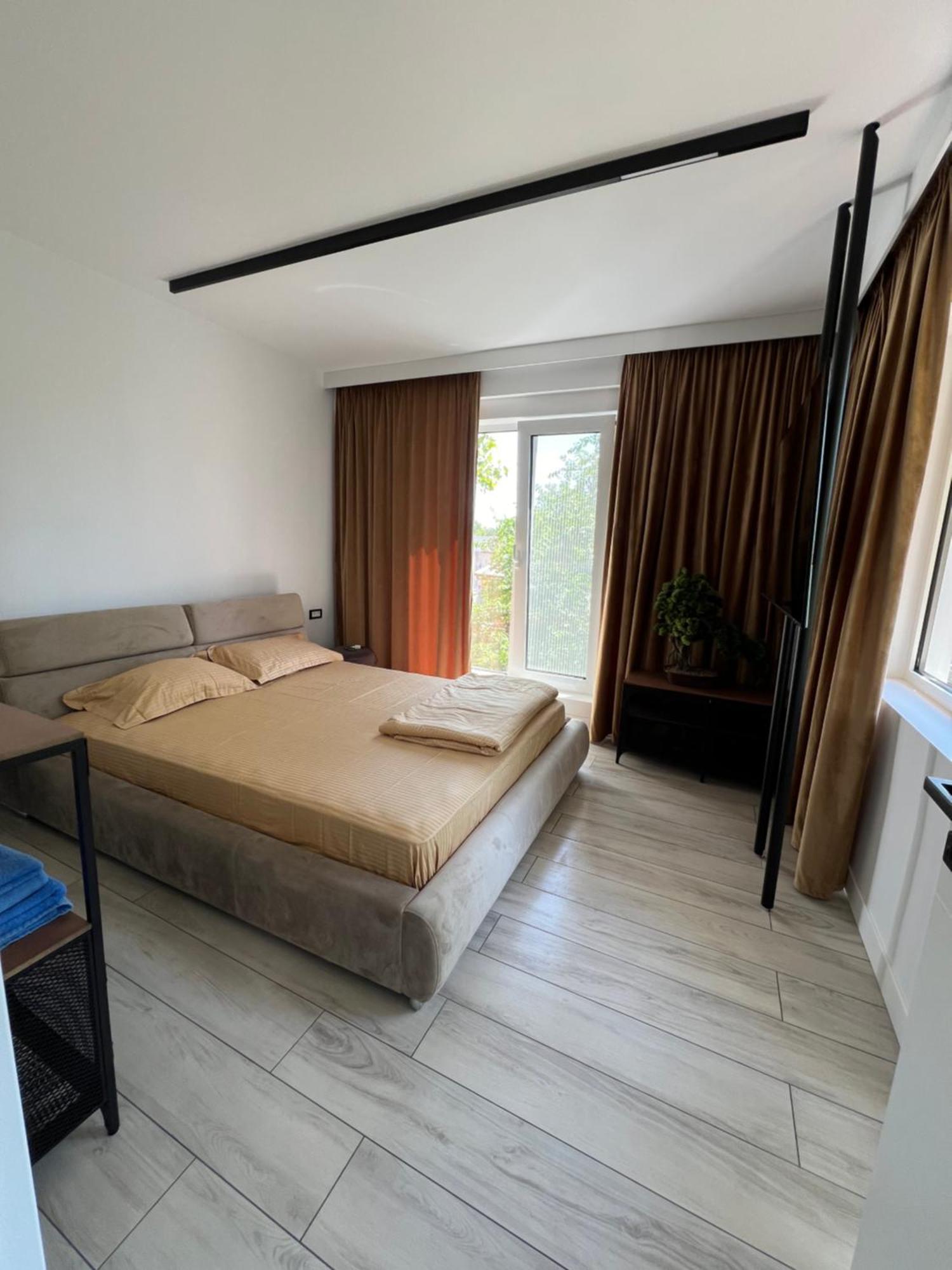 Apartament 3 Camere Vila Cristal Нептун Екстериор снимка